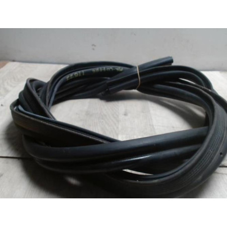 Joint de coffre DACIA SANDERO 1 d’occasion