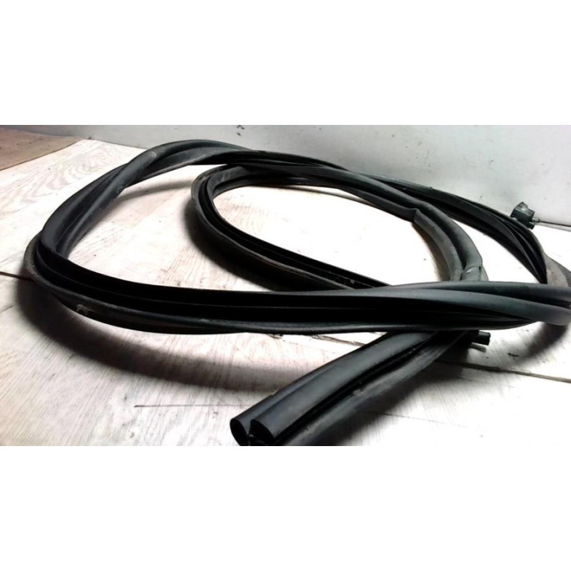 Joint de coffre DACIA SANDERO 2 PHASE 1 d’occasion
