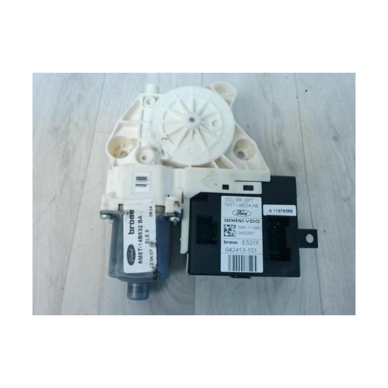 Moteur leve vitre arriere gauche FORD FOCUS 2 PHASE 1 d’occasion