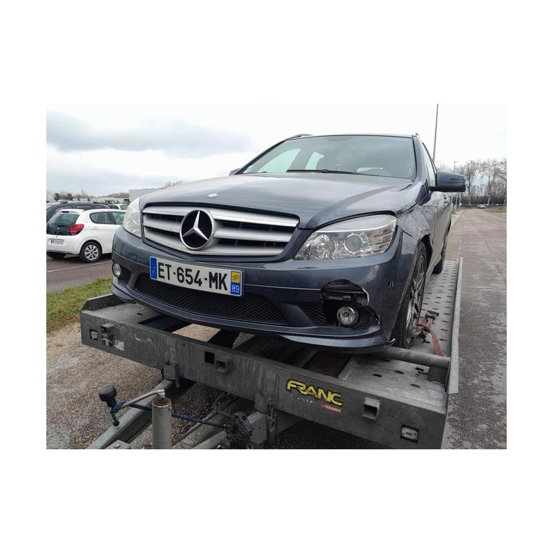 Pare brise MERCEDES CLASSE C 204 PHASE 1 BREAK d’occasion