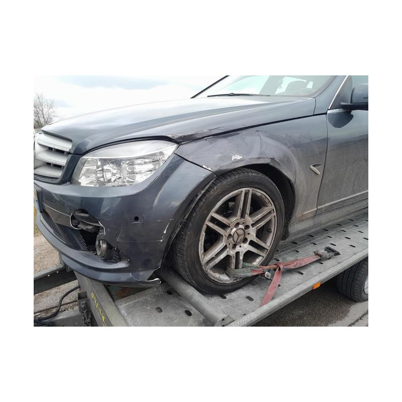 Pare brise MERCEDES CLASSE C 204 PHASE 1 BREAK d’occasion