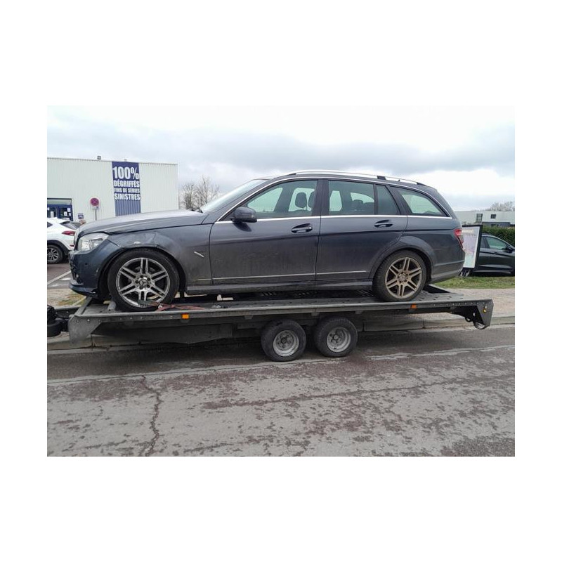 Pare brise MERCEDES CLASSE C 204 PHASE 1 BREAK d’occasion