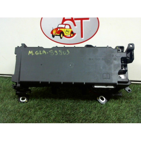 Porte fusible MERCEDES CLASSE GLA (X156) d’occasion