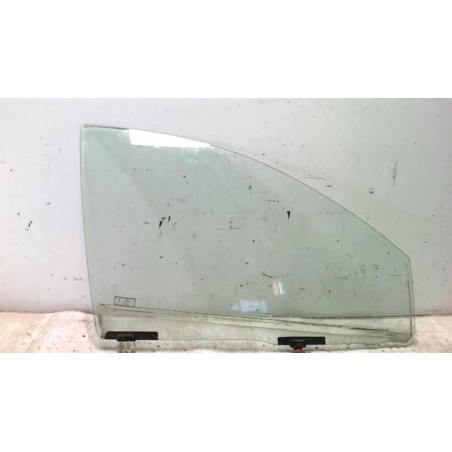 Vitre avant droit TOYOTA YARIS 1 PHASE 1 d’occasion