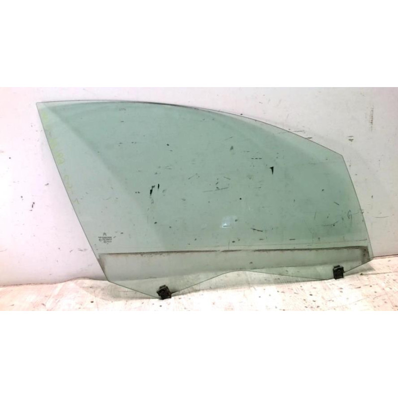 Vitre avant droit CITROEN C5 2 d’occasion