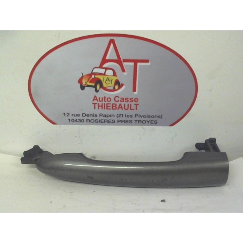Poignee porte avant droit RENAULT LAGUNA II PHASE 1 d’occasion