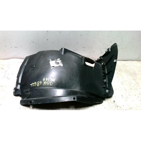 Pare boue avant droit BMW SERIE 1 E87 PHASE 2 d’occasion