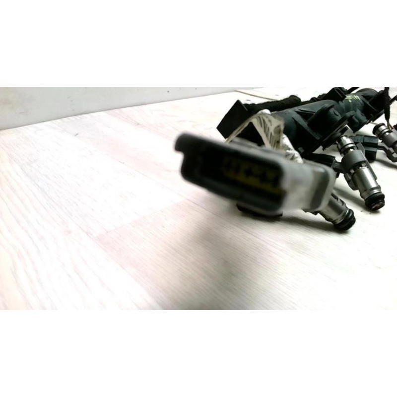 Rampe injection CITROEN C3 1 PHASE 1 d’occasion