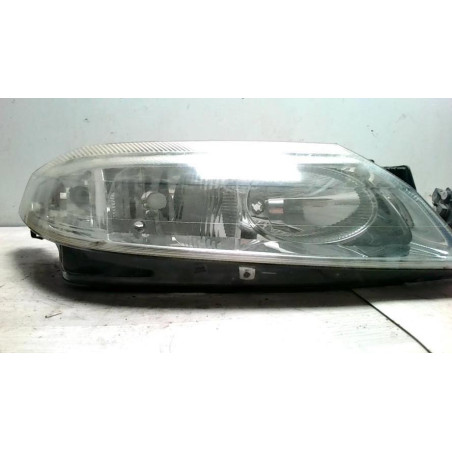 Optique avant principal droit (feux)(phare) RENAULT LAGUNA 2 PHASE 1 BREAK d’occasion