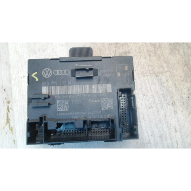 Module électronique AUDI A4 3 AVANT PHASE 1 BREAK d’occasion
