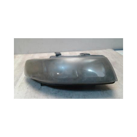 Optique avant principal droit (feux)(phare) SEAT TOLEDO 2 d’occasion