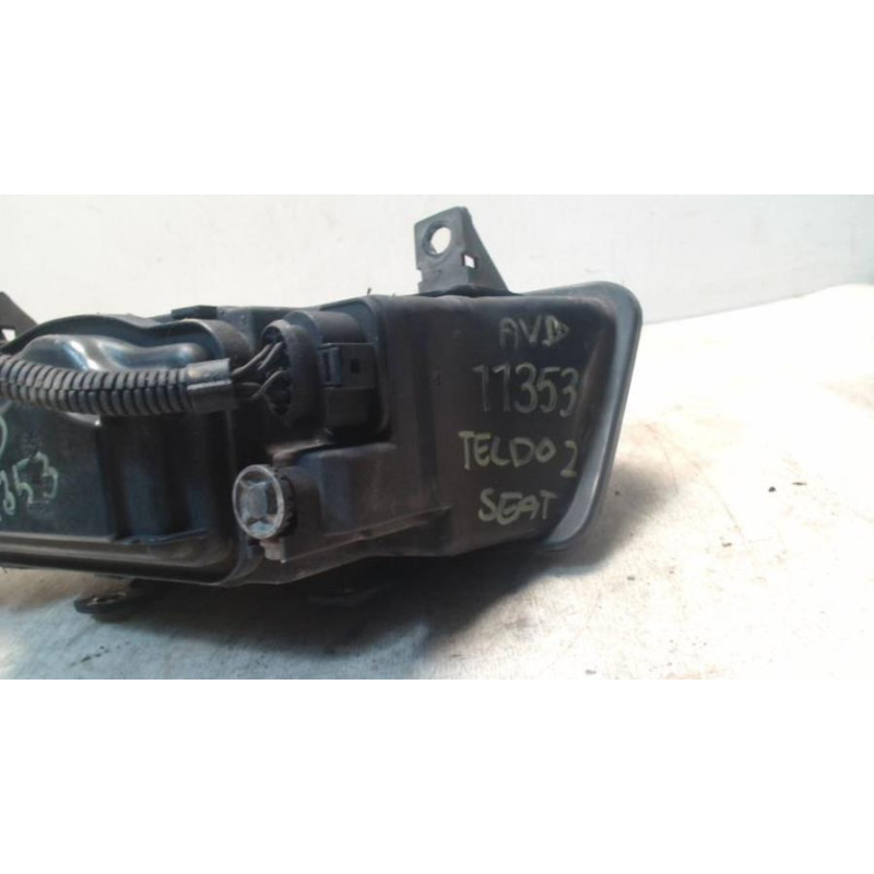 Optique avant principal droit (feux)(phare) SEAT TOLEDO 2 d’occasion