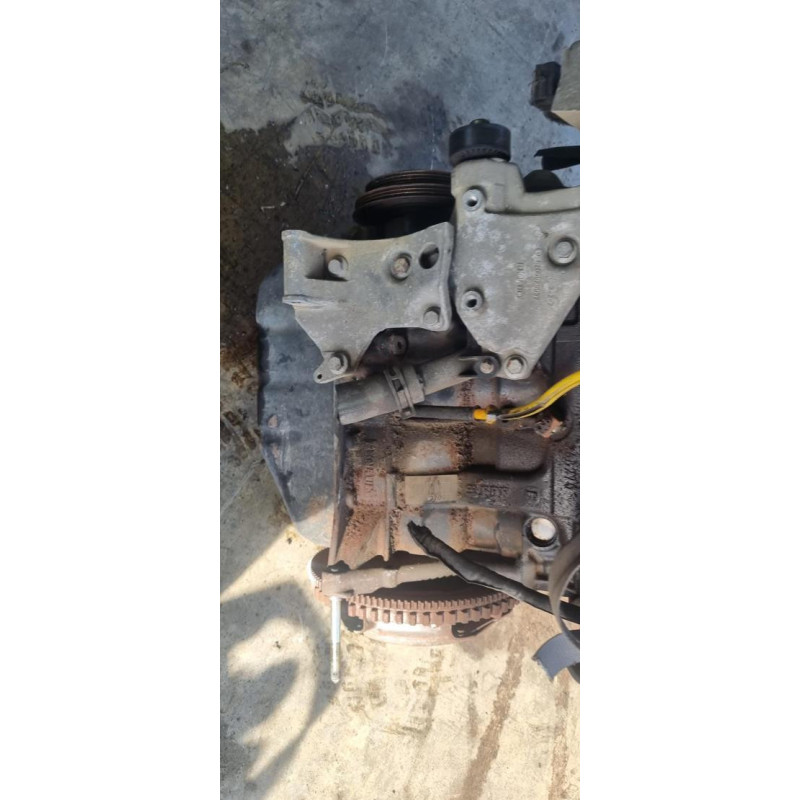 Moteur RENAULT TWINGO 1 PHASE 3 d’occasion