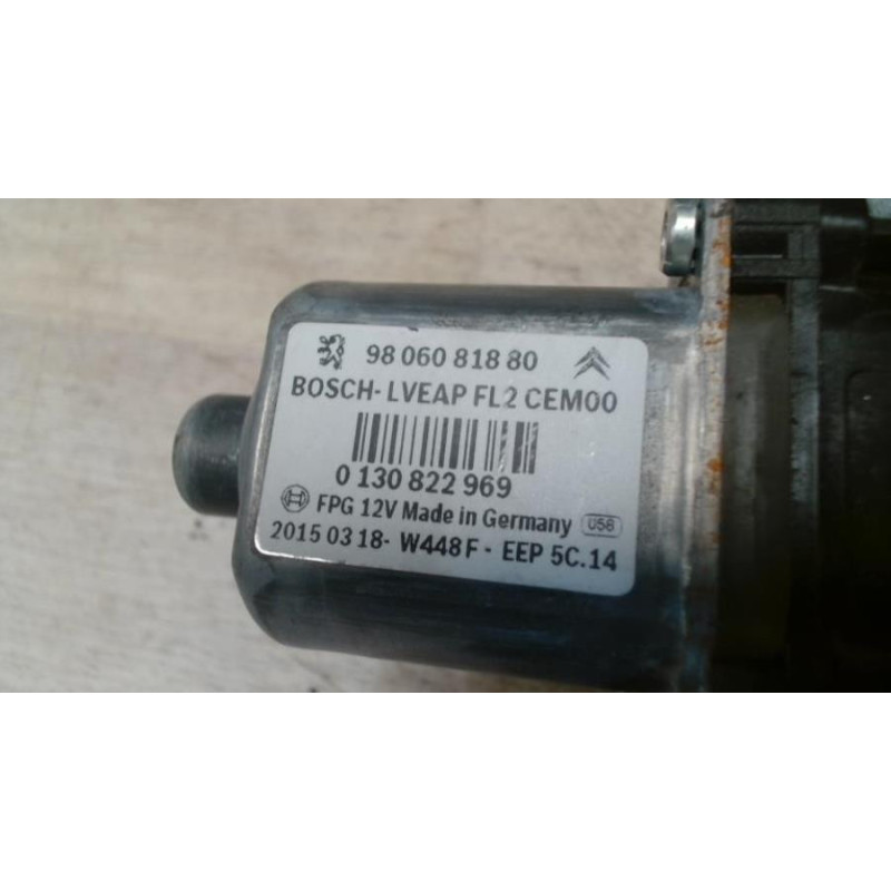 Leve vitre electrique avant gauche PEUGEOT 208 1 PHASE 2 d’occasion