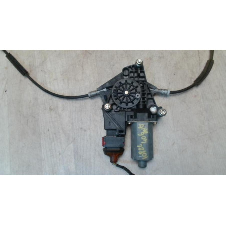 Leve vitre electrique avant gauche PEUGEOT 406 PHASE 1 d’occasion