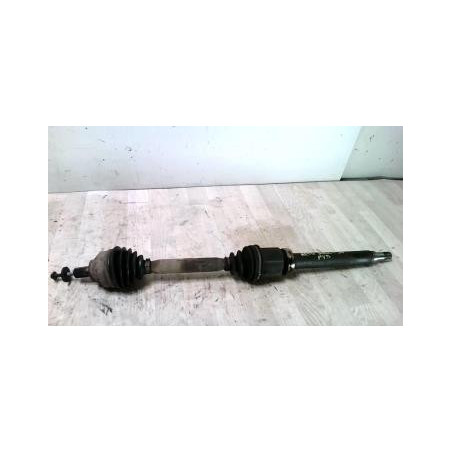 Cardan droit (transmission) VOLVO C 30 PHASE 1 d’occasion