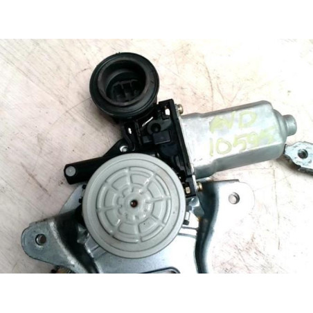 Leve vitre electrique avant droit TOYOTA YARIS 1 PHASE 1 d’occasion