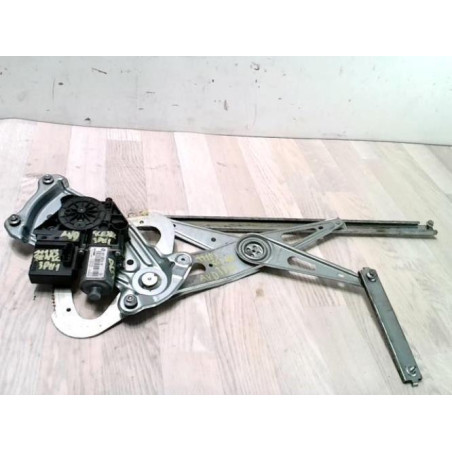 Leve vitre electrique arriere droit RENAULT GRAND SCENIC 3 PHASE 1 d’occasion