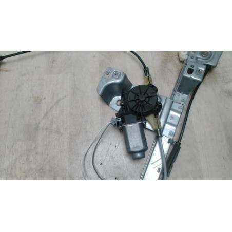 Leve vitre electrique avant gauche RENAULT KANGOO 2 PHASE 1 d’occasion