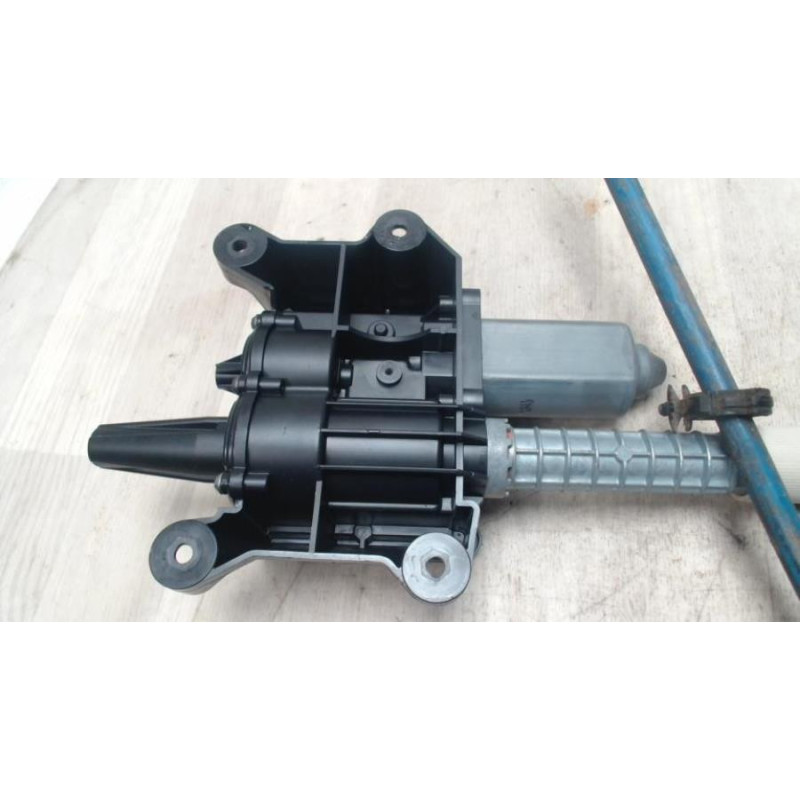 Bloc electrique de frein a main PEUGEOT 5008 1 PHASE 1 d’occasion