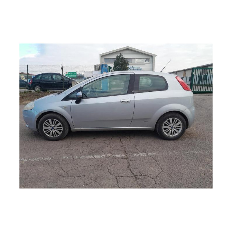Leve vitre electrique avant droit FIAT GRANDE PUNTO d’occasion