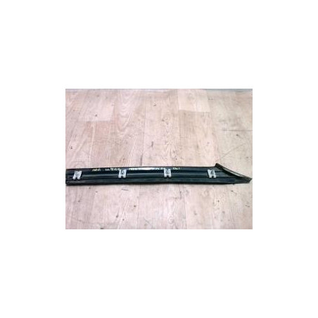 Baguette d'aile arrière gauche MERCEDES CLASSE C 203 COUPE SPORT PHASE 1 d’occasion