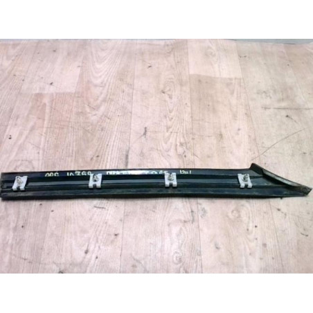 Baguette d'aile arrière gauche MERCEDES CLASSE C 203 COUPE SPORT PHASE 1 d’occasion