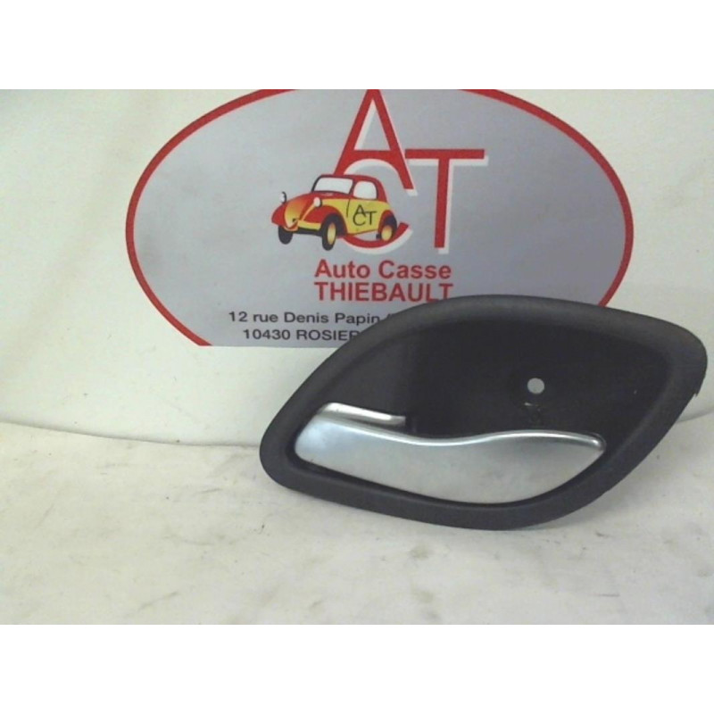 Poignee interieur avant gauche RENAULT LAGUNA II PHASE 1 d’occasion