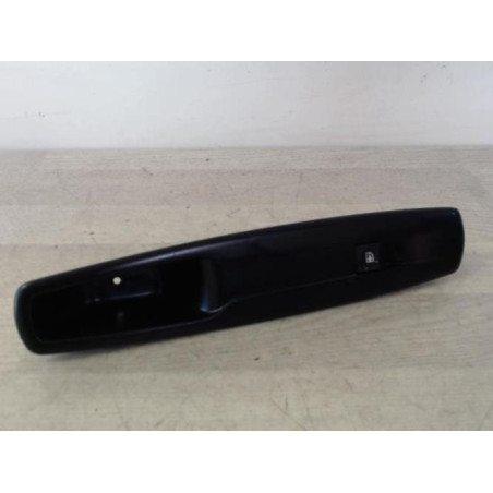 Interrupteur de leve vitre avant droit RENAULT GRAND SCENIC 3 PHASE 1 d’occasion