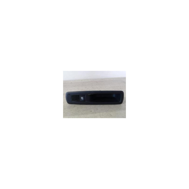 Interrupteur de leve vitre arriere droit RENAULT GRAND SCENIC 3 PHASE 1 d’occasion