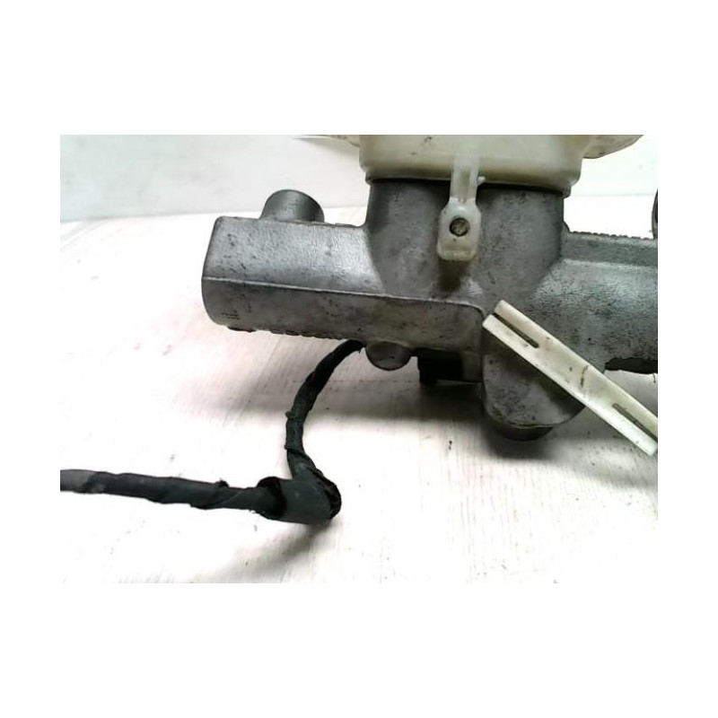 Maitre cylindre (freinage) VOLKSWAGEN GOLF 5 d’occasion