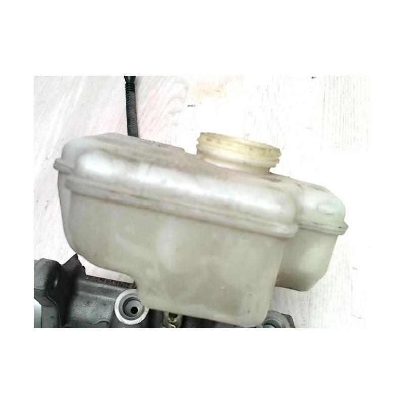Maitre cylindre (freinage) VOLKSWAGEN GOLF 5 d’occasion