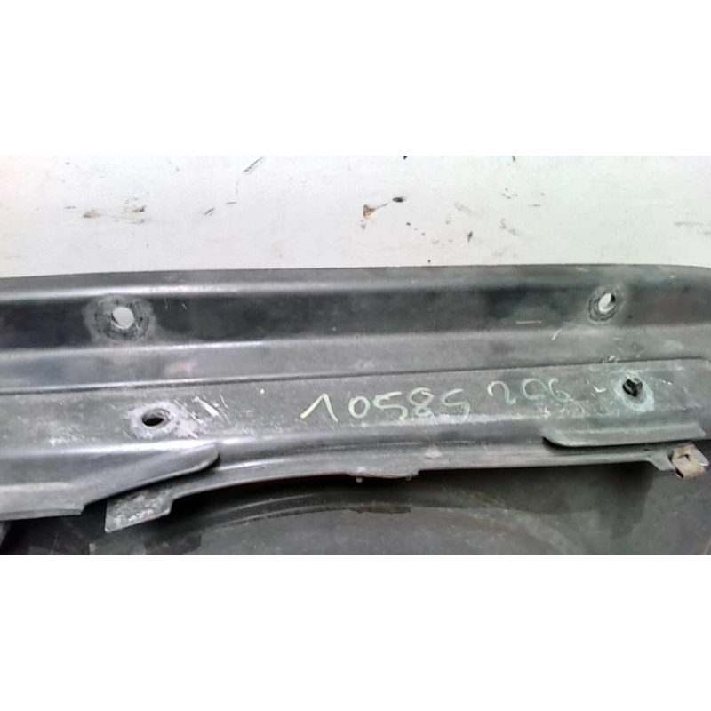 Armature avant, Masque avant PEUGEOT 206 PHASE 1 BREAK d’occasion