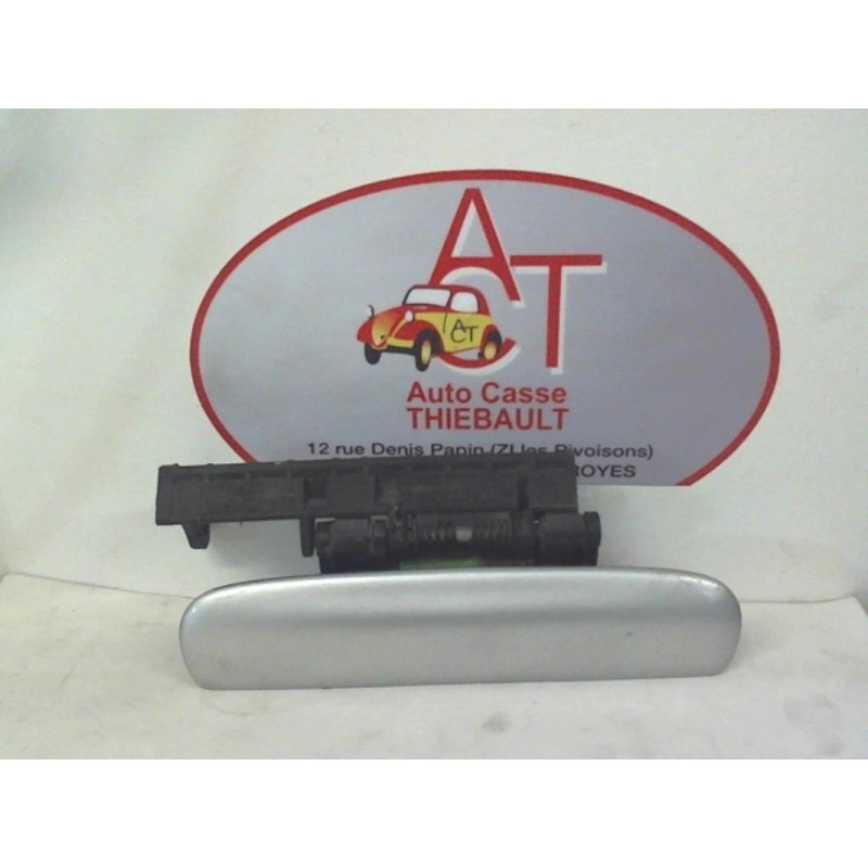 Poignee porte arriere droit CITROEN PICASSO PICA HDI d’occasion