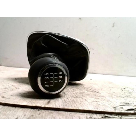 Soufflet de levier de vitesse OPEL CORSA D PHASE 1 d’occasion