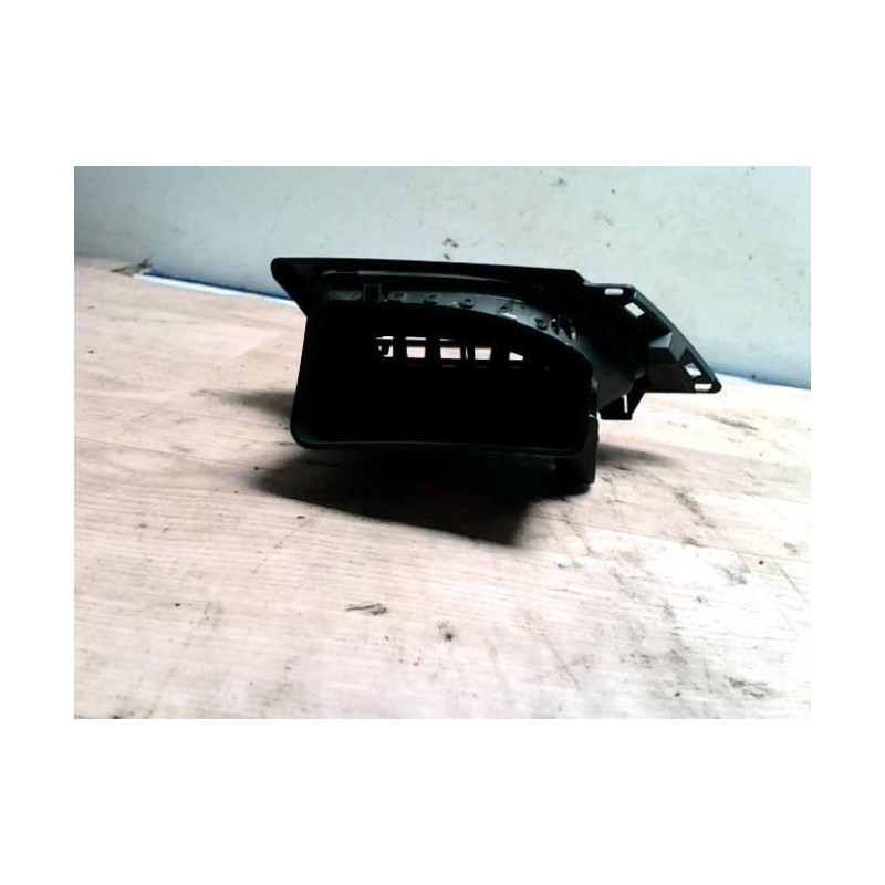 Aerateur tableau de bord avant droit RENAULT MEGANE 3 PHASE 1 d’occasion