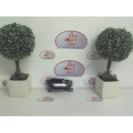 Poignee interieur avant droit PEUGEOT 407 HDI d’occasion