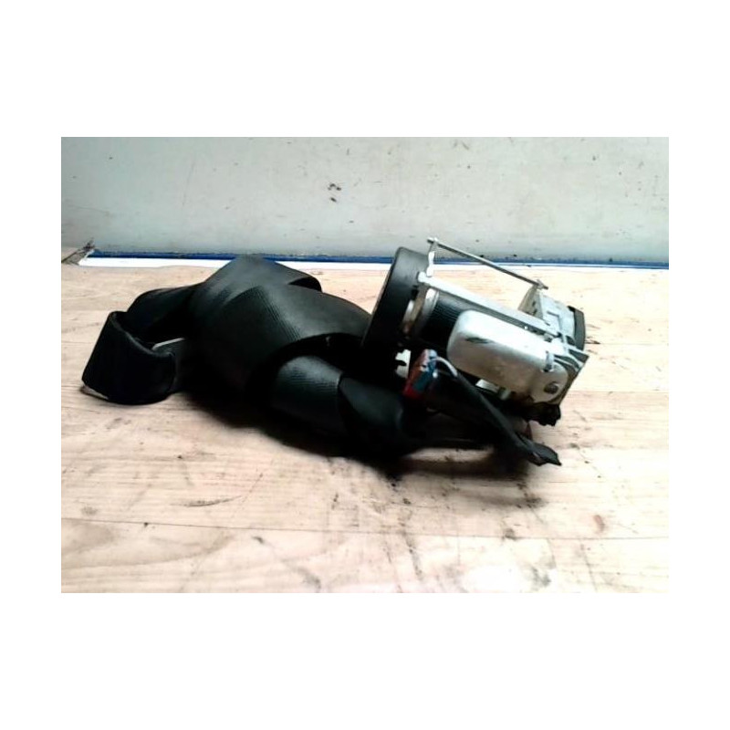 Ceinture avant droit RENAULT MEGANE 3 PHASE 1 d’occasion