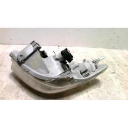 Optique avant principal droit (feux)(phare) TOYOTA COROLLA VERSO 1 d’occasion