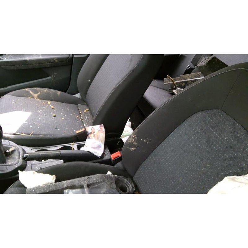 Serrure arriere gauche SEAT IBIZA 5 d’occasion