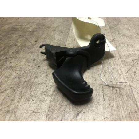 Poignee porte avant gauche RENAULT TWINGO 2 PHASE 2 d’occasion