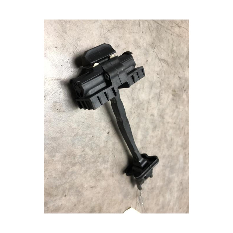 Tirant de porte avant droit VOLKSWAGEN POLO 6 PHASE 1 d’occasion