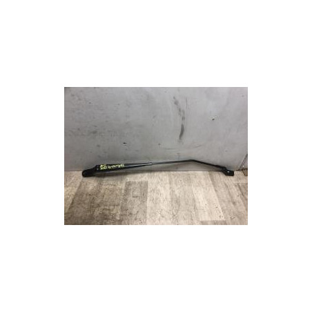 Bras essuie glace avant droit RENAULT TWINGO 2 PHASE 2 d’occasion