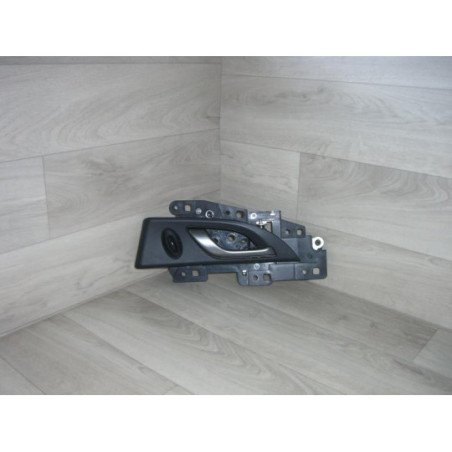 Poignee interieur arriere droit HONDA CIVIC 7 PHASE 1 d’occasion