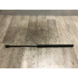 Verin de coffre VOLKSWAGEN POLO 6 PHASE 1 d’occasion