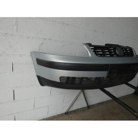 Pare choc avant VOLKSWAGEN PASSAT 4 PHASE 1 d’occasion