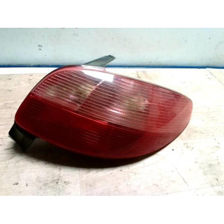 Feu arriere principal droit (feux) RENAULT SCENIC 3 PHASE 1 d’occasion