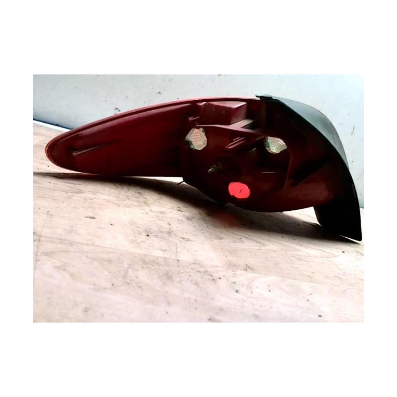 Feu arriere principal droit (feux) RENAULT SCENIC 3 PHASE 1 d’occasion