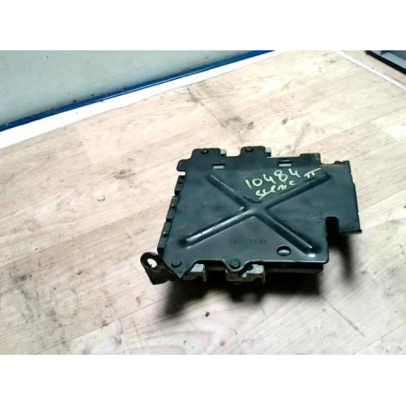 Calculateur moteur RENAULT GRAND SCENIC 2 PHASE 2 d’occasion