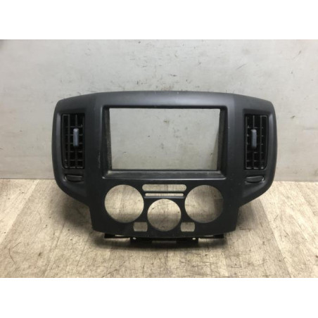 Facade autoradio NISSAN NV200 d’occasion